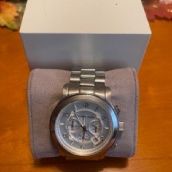 Michael Kors Stainless Steel Watch - Picture 1 of 7